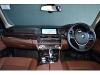 2017 BMW 525d Celebration Edition รถเก๋ง 4 ประตู มือเดียวป้ายแดง จองด่วนที่นี่ รูปที่ 7